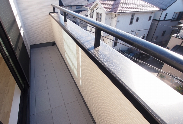 相模原市南区相武台3丁目の新築戸建てのバルコニーの写真