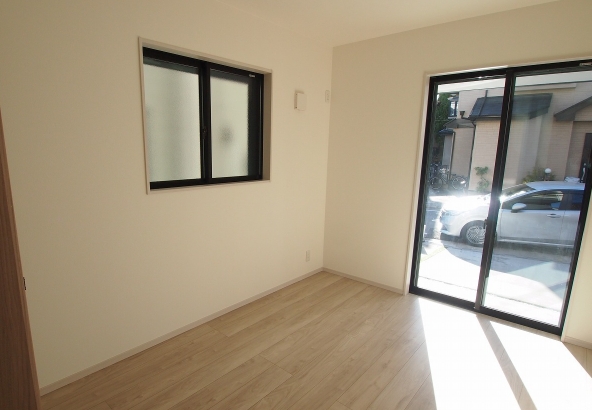 相模原市南区相武台3丁目の新築戸建ての洋室1の写真