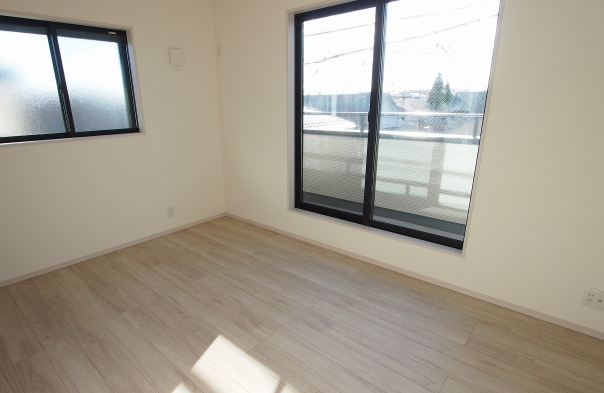 相模原市南区相武台3丁目の新築戸建ての洋室2の写真