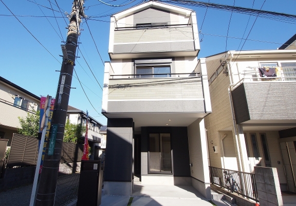 相模原市南区相武台3丁目の新築戸建ての外観の写真