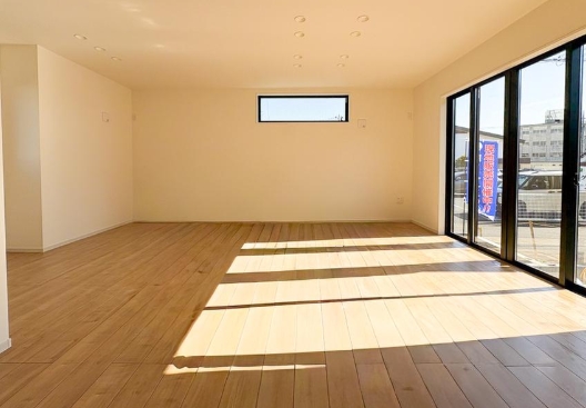 相模原市南区鵜野森1丁目の新築戸建てのリビングの写真