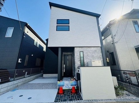 相模原市南区若松6丁目の新築戸建ての外観の写真