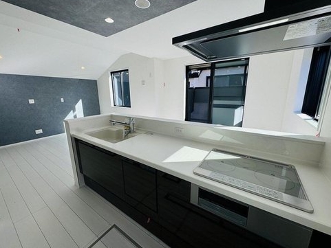 相模原市南区若松6丁目の新築戸建てのキッチンの写真