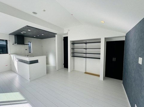 相模原市南区若松6丁目の新築戸建てのリビングの写真