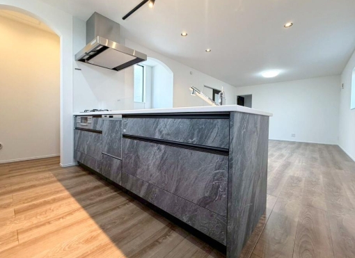 町田市旭町2丁目の新築戸建てのキッチンの写真