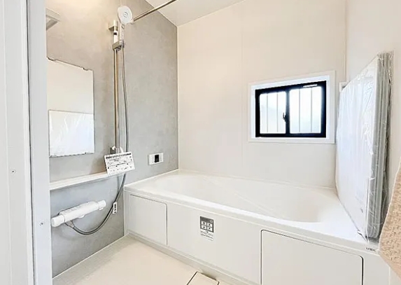 町田市原町田2丁目の新築戸建てCのバスルームの写真