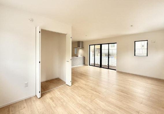 町田市本町田の新築戸建てのダイニングの写真