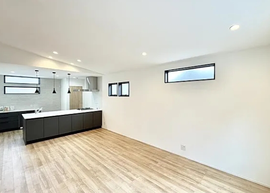 町田市本町田の新築戸建て1のダイニングの写真