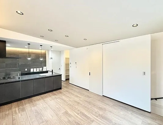 町田市本町田の新築戸建て2のダイニングの写真