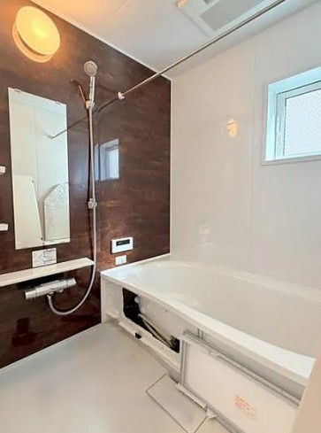 町田市木曽西3丁目の新築戸建て4号棟のバスルームの写真