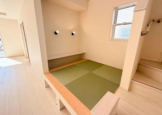 町田市木曽西3丁目の新築戸建て4号棟の和室の写真