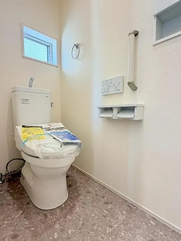 町田市木曽西3丁目の新築戸建て4号棟のトイレ1Fの写真