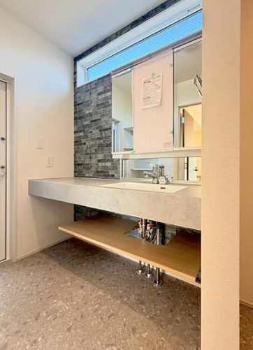 町田市木曽西3丁目の新築戸建て4号棟の洗面化粧台の写真