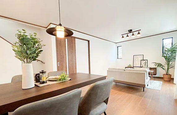 町田市南大谷1丁目の新築戸建てEのダイニングの写真