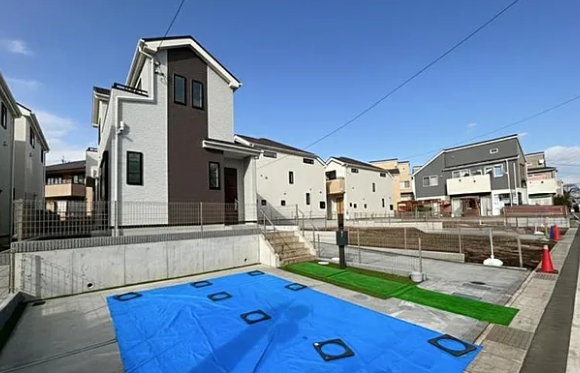 町田市南大谷1丁目の新築戸建てEの外観の写真