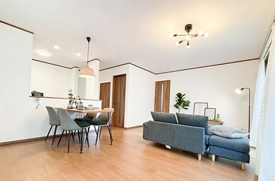 町田市南大谷1丁目の新築戸建てIのリビングの写真