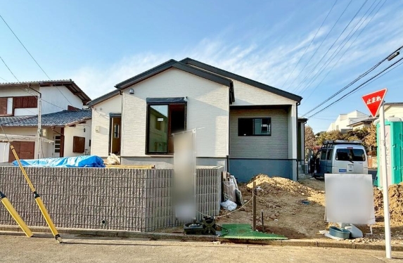 町田市能ヶ谷7丁目の新築戸建ての外観の写真