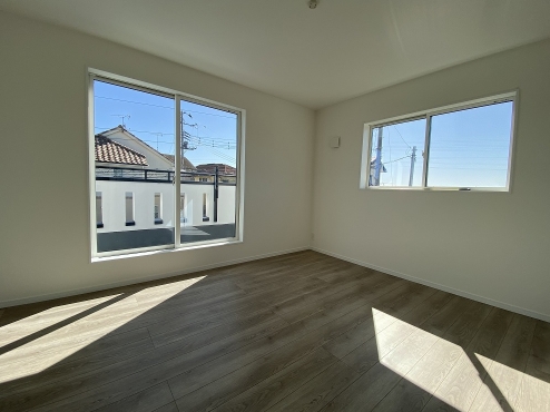 町田市小山町の新築戸建てAの洋室1の写真