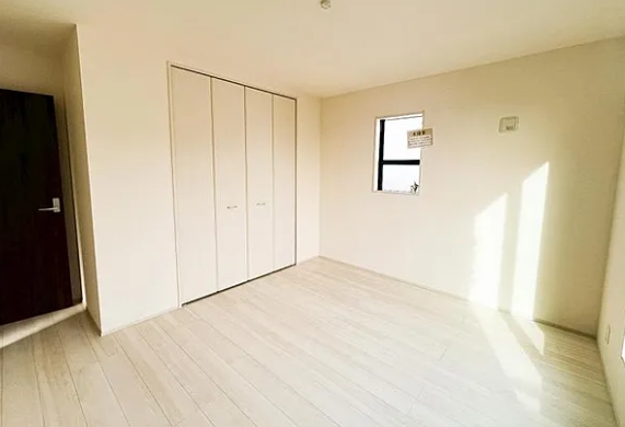 町田市真光寺2丁目の新築戸建て1の洋室1の写真