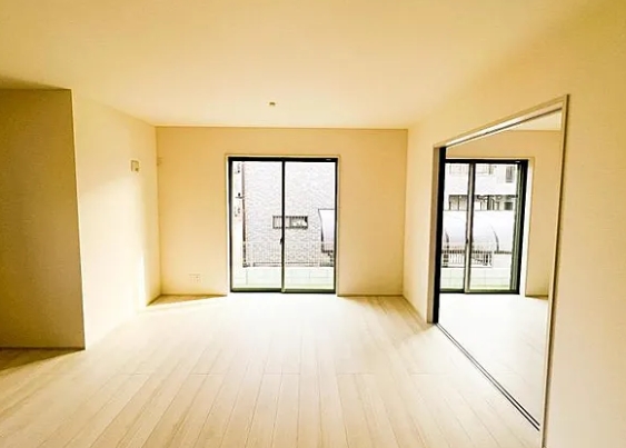 町田市真光寺2丁目の新築戸建て4のリビングの写真