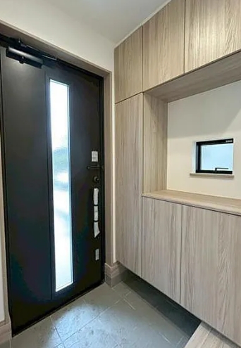 町田市鶴川4丁目の新築戸建てA号棟の玄関の写真