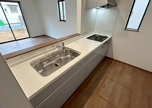 町田市鶴川4丁目の新築戸建てB号棟のキッチンの写真