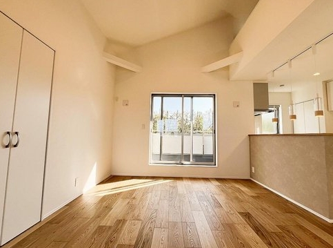 八王子市東浅川町の新築戸建てのダイニングの写真