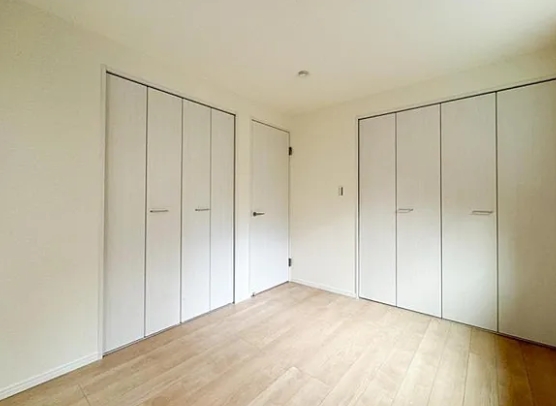 八王子市本町の中古戸建ての洋室1の写真