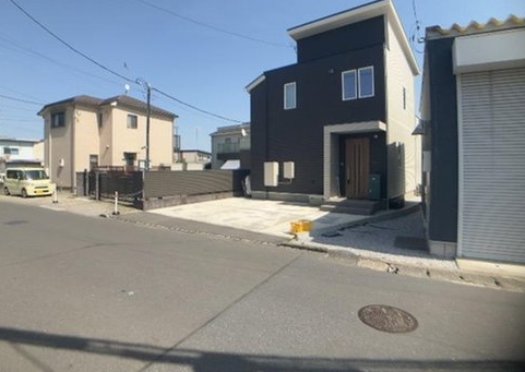 八王子市石川町の中古戸建ての外観の写真