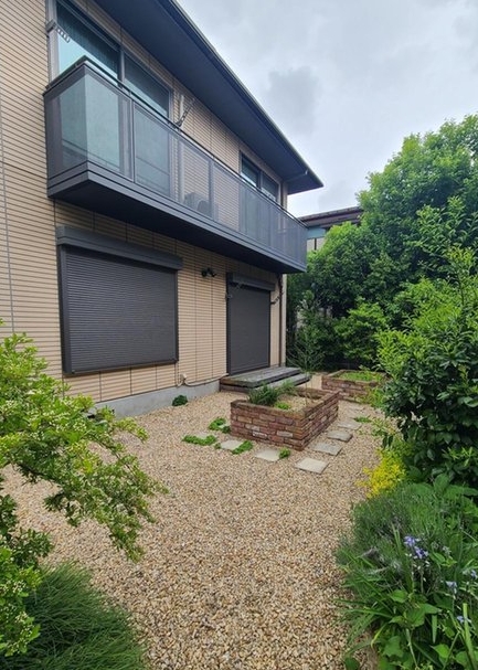 八王子市片倉町の中古戸建ての庭の写真