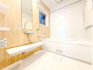 八王子市椚田町の中古マンションのバスルームの写真