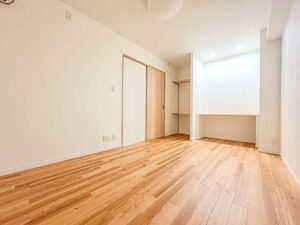 八王子市椚田町の中古マンションの洋室1の写真