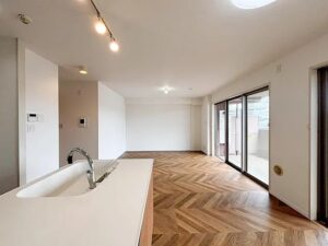 八王子市椚田町の中古マンションのダイニングの写真