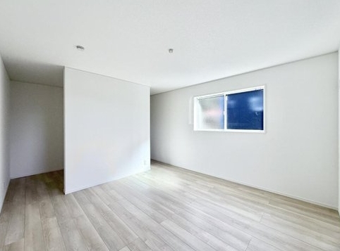 八王子市元八王子町の新築戸建て4号棟の洋室1の写真