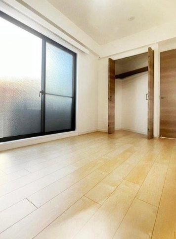 八王子市明神町3丁目の中古マンションの洋室2の写真