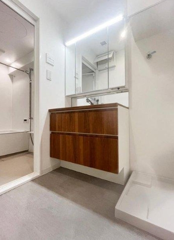 八王子市明神町3丁目の中古マンションの洗面化粧台の写真