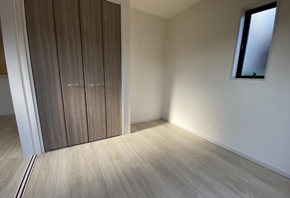 八王子市並木町の新築戸建ての洋室1の写真