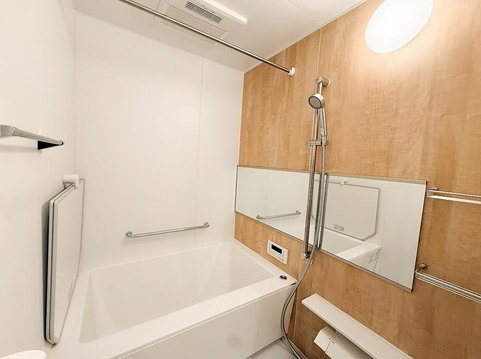 八王子市散田町5丁目の中古マンションのバスルームの写真