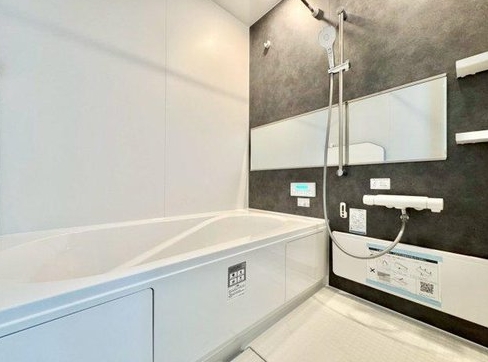 八王子市打越町の新築戸建てのバスルームの写真