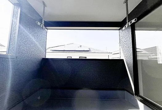 町田市相原町の新築戸建て1号棟のバルコニーの写真