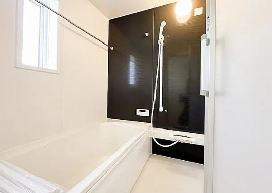 町田市相原町の新築戸建て1号棟のバスルームの写真
