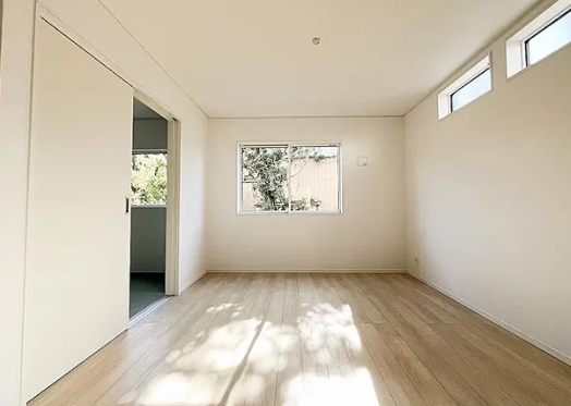 町田市相原町の新築戸建て2号棟のリビングの写真