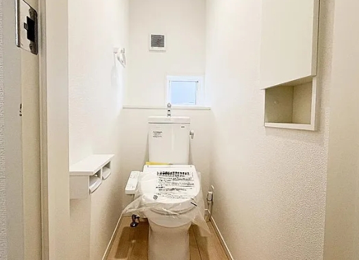 町田市相原町の新築戸建て2号棟のトイレ1Fの写真