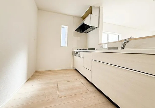 町田市相原町の新築戸建て3号棟のキッチンの写真