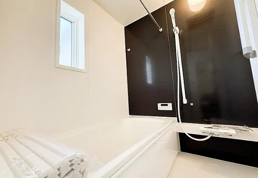 町田市相原町の新築戸建て4号棟のバスルームの写真