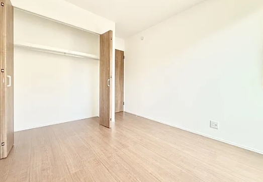 町田市金井1丁目の新築戸建ての収納2の写真