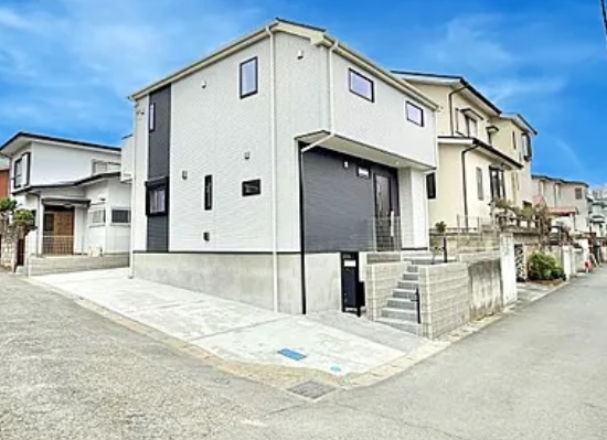 町田市金井1丁目の新築戸建ての外観の写真