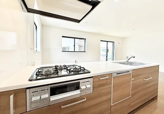 町田市金井1丁目の新築戸建てのキッチンの写真