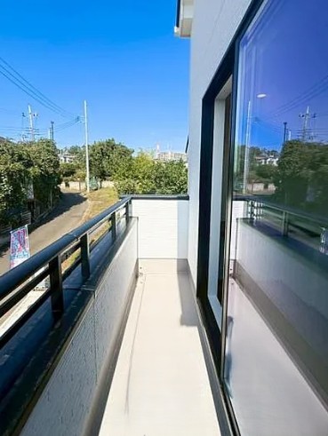 町田市小山町の新築戸建てのバルコニーの写真