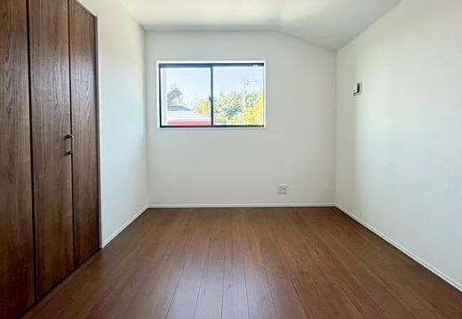 町田市小山町の新築戸建ての洋室2の写真